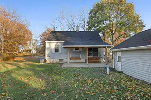 406 S Cleveland Ave, Mogadore, OH 44260 - Photo 33