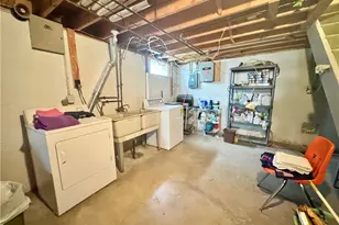 8167 Bendemeer Dr, Youngstown, OH 44514 - Photo 17