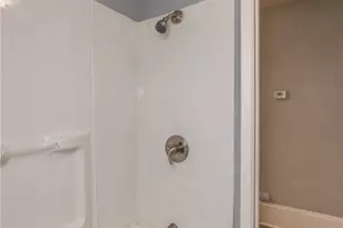 2193 W 104th St, Loveland, OH 44102 - Photo 11