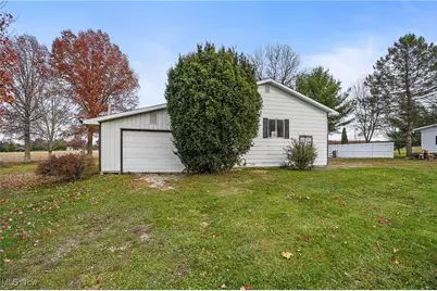 9865 Tallmadge Road, Diamond, OH 44412 - Photo 17