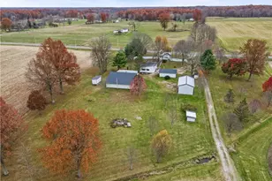 9865 Tallmadge Rd, Diamond, OH 44412 - Photo 5