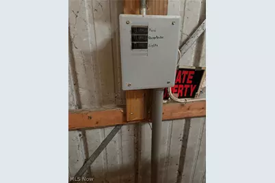 9865 Tallmadge Road, Diamond, OH 44412 - Photo 23