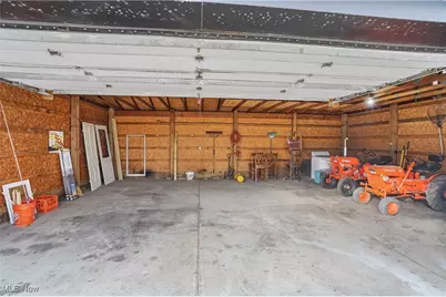 9865 Tallmadge Road, Diamond, OH 44412 - Photo 19