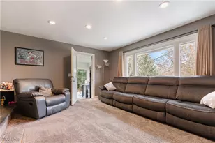 704 Reno Dr, Louisville, OH 44641 - Photo 13