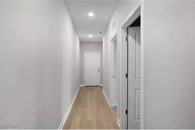 445 Harbor Lane, Lorain, OH 44052 - Photo 29