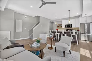 445 Harbor Ln, Lorain, OH 44052 - Photo 11