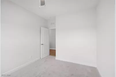 445 Harbor Lane, Lorain, OH 44052 - Photo 25