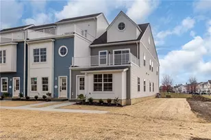 445 Harbor Ln, Lorain, OH 44052 - Photo 31