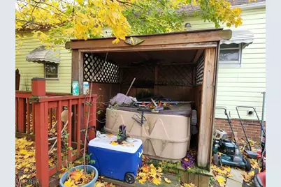 20715 Watson Road, Maple Heights, OH 44137 - Photo 31