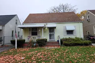 20715 Watson Rd, Maple Heights, OH 44137 - Photo 3