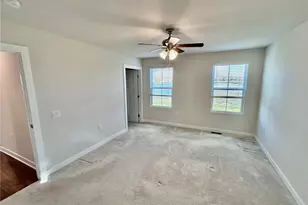 4241 Hidden Village Dr, Perry, OH 44081 - Photo 9