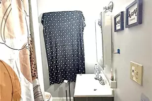 12322 Fairport Ave, Loveland, OH 44118 - Photo 21