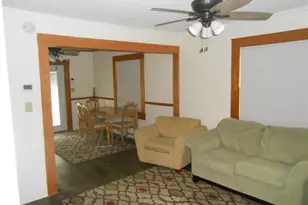 326 Pleasant Ave, Kent, OH 44240 - Photo 9