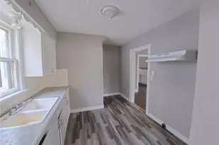 801 Storer Ave, Akron, OH 44320 - Photo 7