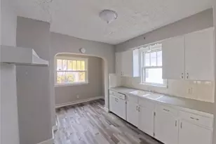 801 Storer Ave, Akron, OH 44320 - Photo 5