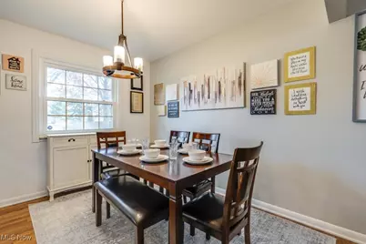 354 Hiwood Avenue, Munroe Falls, OH 44262 - Photo 9