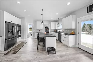 4620 Pioneer Trail, Mantua, OH 44255 - Photo 5