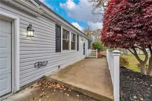 6310 Berwick St, Madison, OH 44057 - Photo 3