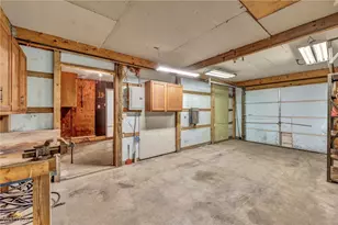 6310 Berwick St, Madison, OH 44057 - Photo 29