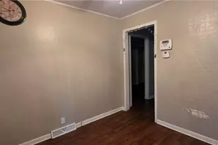 1406 N 6th St, Martins Ferry, OH 43935 - Photo 3