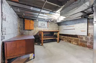 224 Shadyside Ct, Alliance, OH 44601 - Photo 41