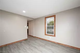 2668 30th St SW, Akron, OH 44314 - Photo 11