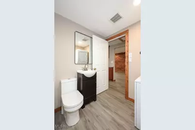 2668 30th Street SW, Akron, OH 44314 - Photo 17