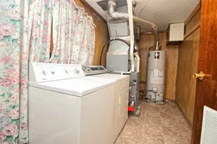 297 Abbe Rd N, Elyria, OH 44035 - Photo 19