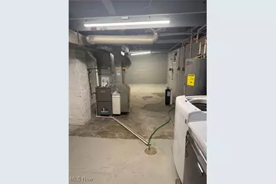 1729 Gambrinus Avenue SW, Canton, OH 44706 - Photo 17