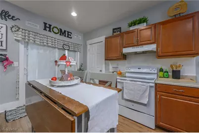 859 2nd Street SE, New Philadelphia, OH 44663 - Photo 7