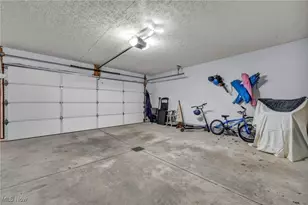 325 Westberry Cir, Tallmadge, OH 44278 - Photo 41