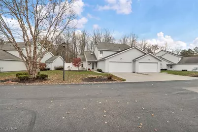325 Westberry Circle #325, Tallmadge, OH 44278 - Photo 3