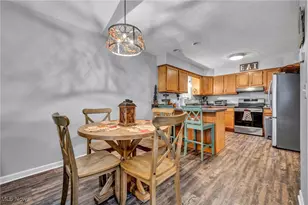 325 Westberry Cir, Tallmadge, OH 44278 - Photo 11