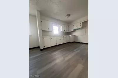 506 8th Street, Struthers, OH 44471 - Photo 5