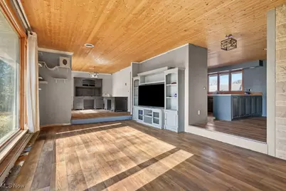 11087 Louisville Street, Louisville, OH 44641 - Photo 5