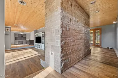 11087 Louisville Street, Louisville, OH 44641 - Photo 3