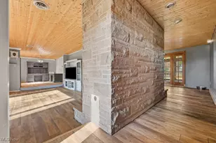 11087 Louisville St, Louisville, OH 44641 - Photo 3