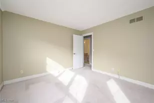 2975 Waterford Dr, Twinsburg, OH 44087 - Photo 29