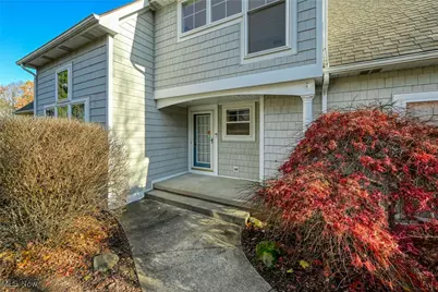 2975 Waterford Drive, Twinsburg, OH 44087 - Photo 3