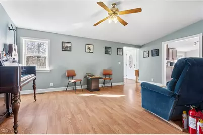 7279 SE Edie Hill Road, Uhrichsville, OH 44683 - Photo 9