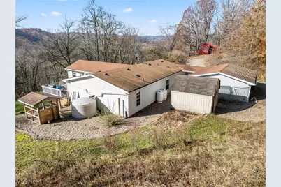 7279 SE Edie Hill Road, Uhrichsville, OH 44683 - Photo 29