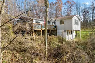 7279 SE Edie Hill Rd, Uhrichsville, OH 44683 - Photo 3