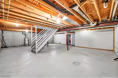 902 Devonwood Drive, Wadsworth, OH 44281 - Photo 37