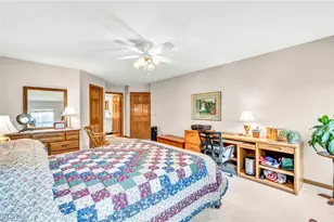 902 Devonwood Dr, Wadsworth, OH 44281 - Photo 23