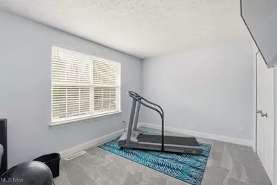 104 Falls River Drive, Munroe Falls, OH 44262 - Photo 33