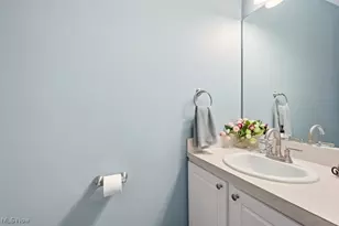 104 Falls River Dr, Munroe Falls, OH 44262 - Photo 25