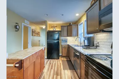 6610 Lear Nagle Road #156, North Ridgeville, OH 44039 - Photo 15