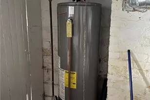 2102 16th St NE, Canton, OH 44705 - Photo 5