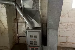 2102 16th St NE, Canton, OH 44705 - Photo 9