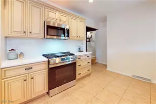 221 Efts Ln, Steubenville, OH 43953 - Photo 21